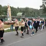 La processione a Fossalta per il ritorno della statua della Madonna del Vajont