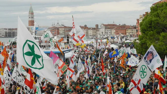 Agostini Interpress Venezia, 14.09.2008.- Festa dei popoli Padani.- Circa 18.000 leghisti arrivati da tutta Italia per appuntamento annuale in Riva dei 7 Martiri.-