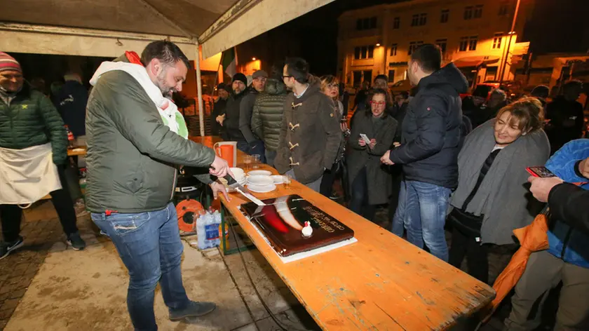 Stefano da Rin Puppel-Perona-Calalzo di Cadore-Festa in Piazza per l'elezione del Sindaco De Carlo Luca alla Camera dei Deputati