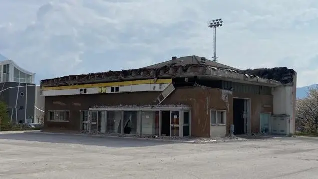 Nascerà un supermercato Kanguro al posto del distributore Agip di via Vittorio Veneto