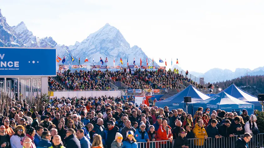 Pubblico a Cortina alla Coppa del Mondo di sci alpino femminile
