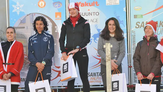 podio 12 km femminile