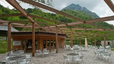 A sin. bar parco giochi e il futuro ristorante