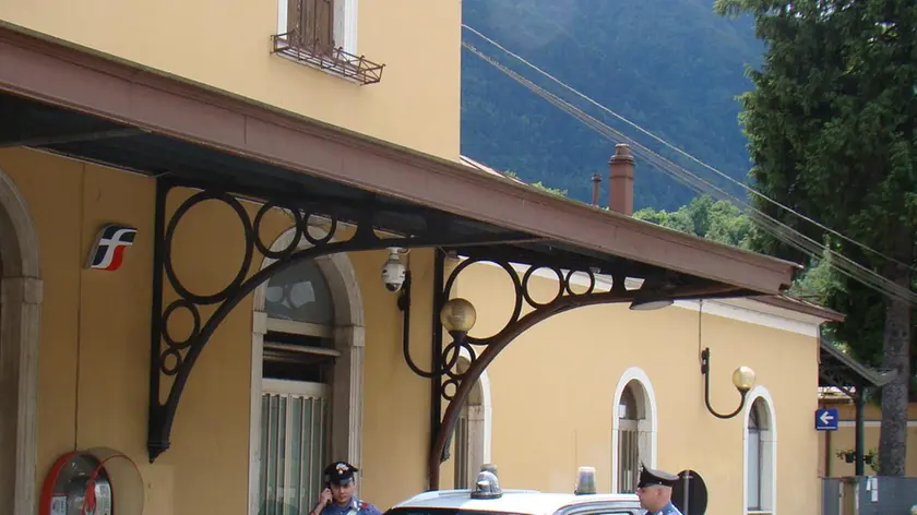 La pattuglia dei carabinieri alla stazione di Feltre