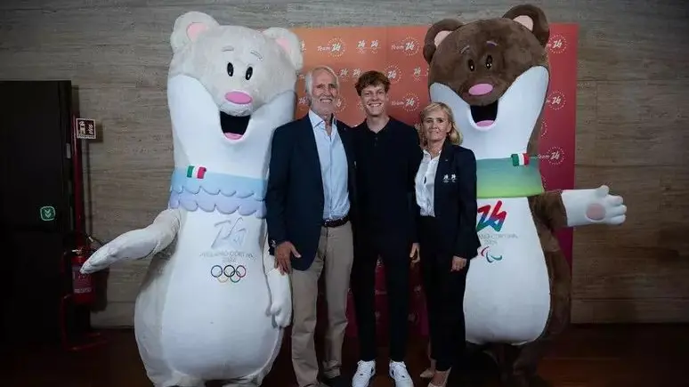 Sinner e Malagò alla presentazione a Milano. Si cercano volontari per Milano-Cortina 2026