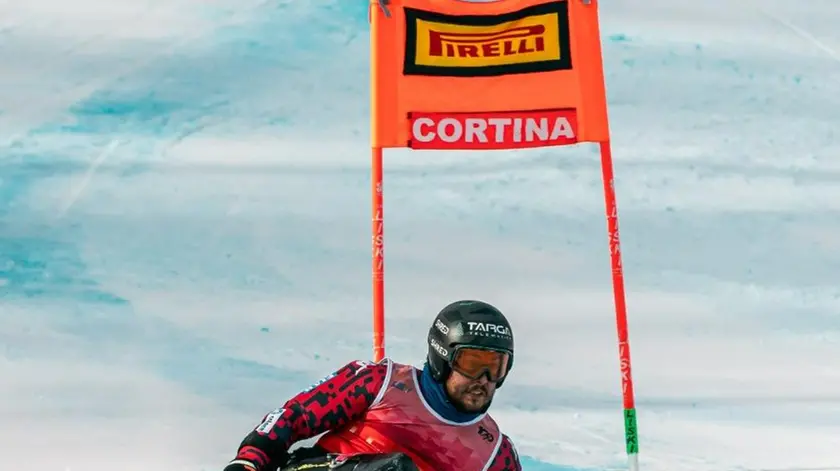 Renè De Silvestro in azione nel SuperG di Coppa del mondo a Cortina