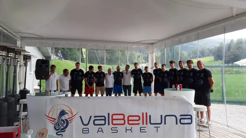 Foto di gruppo per il Valbelluna Veneta 21