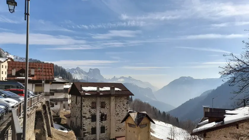 Una veduta del paese di Zoppè di Cadore