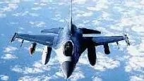 Un F16 simile a quello caduto a Zoldo Alto