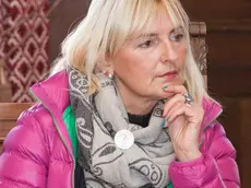 Buzzo Alessandra Sindaco di Santo Stefano di Cadore. Conferenza stampa e tavolo di consulta tra l'Assesore Regionale sernagiotto Remo ed i Sindaci del Cadore, rappresentati scolastici e Dolomiti Bus.