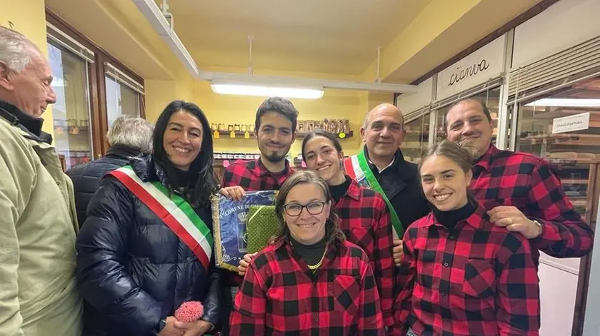 L’inaugurazione e alcuni dei locali della nuova latteria di Casada