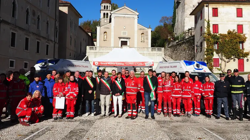 La festa in piazza per la Cri di Feltre