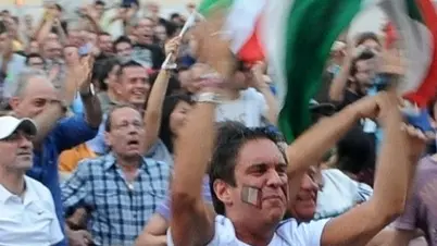 Maxi schermo in piazza martiri per l'italia in semifinale