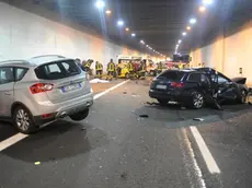 Incidente mortale in galleria. All'altezza di Cadola un audi in contromano investe alcune macchine nel primo tratto di autostrada direzione nord sud