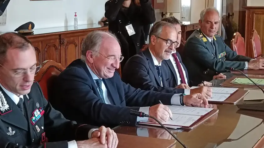 La firma del protocollo tra Ulss, questura e prefettura contro le violenze al personale sanitario