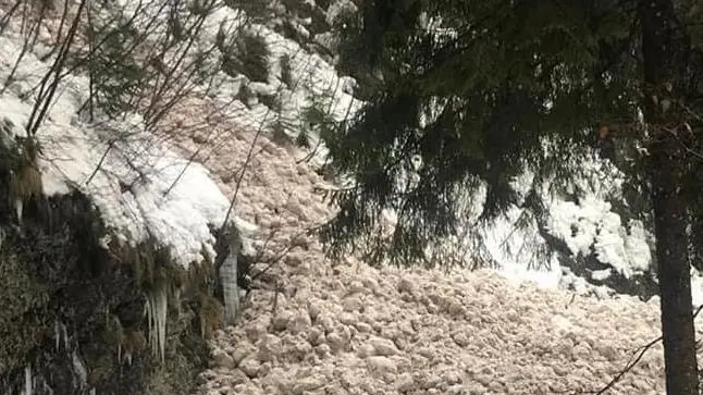 La costruzione di un paravalanghe garantirà gli spostamenti in sicurezza