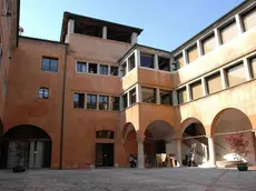 Palazzo Crepadona dove ha sede la biblioteca civica