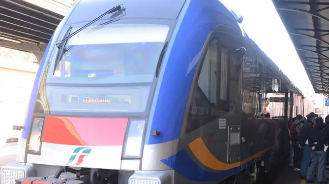 gian paolo perona- perona- belluno- arriva il nuovo treno swing