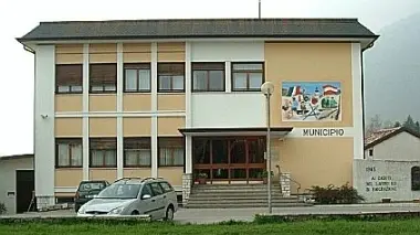 Il municipio di San Gregorio apre le porte ai volontari