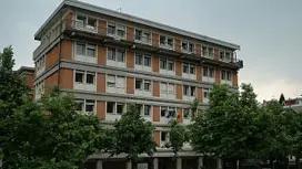 La sede amministrativa dell’Usl 1 in via Feltre