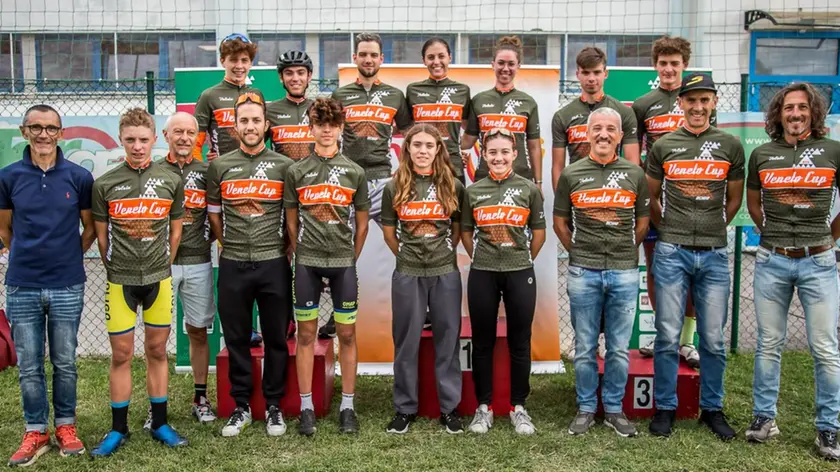 Foto di gruppo per i vincitori della Veneto Cup (Foto Billiani)
