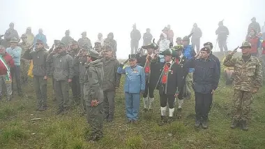 Alcuni partecipanti alla cerimonia sul Col di Lana