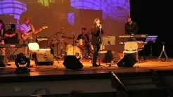 Un momento del concerto al teatro Comunale A sinistra Spiridione Della Lucia