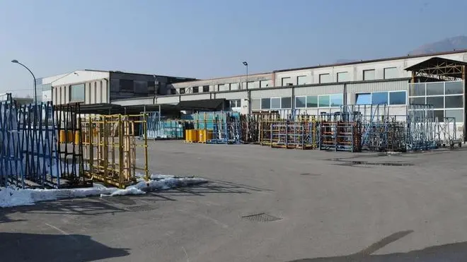 Il sindaco Incontra i dipendenti della zadra vetri