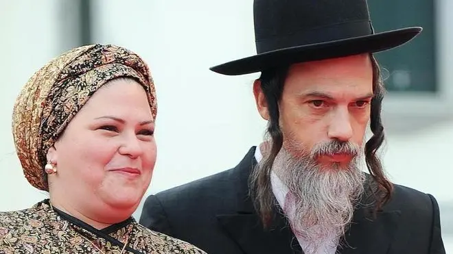 Israeli director Rama Burshtein (L) poses during a red carpet of the movie 'Fill the void (Lemale et ha' chalal)' during the 69th Venice International Film Festival in Venice, Italy, 02 September 2012. The movie is presented in competition at the festival, which runs from 29 August to 08 September. ANSA/DANIEL DAL ZENNARO