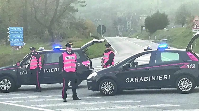 Un posto di controllo dei carabinieri di Feltre