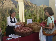 Fagioli in vendita in una passata edizione della festa