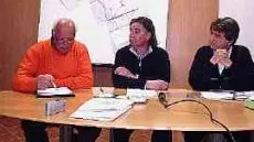 Enrico Ghezze (al centro) alla presentazione del progetto