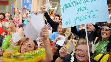 Domenica e lunedì si vota per quattro referendum sui temi dell’acqua del nucleare e della giustizia ma serve almeno il 50% dei votanti