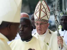 Pope Francis attend a mass at the University campus in Nairobi, Kenya, 26 November 2015. Pope Francis is on a six days visit that will take him to Kenya, Uganda and the Repulic of Central Africa from 25 to 30 November. ANSA/DANIEL DAL ZENNARO