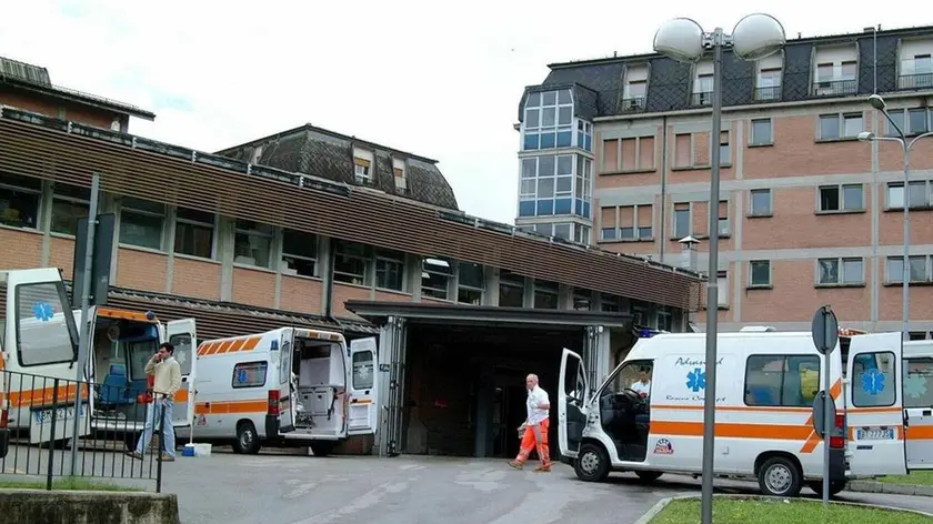 Una veduta esterna del pronto soccorso dell'ospedale di Belluno