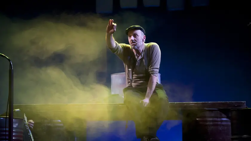Marco Paolini protagonista del progetto Vajonts 23 che coinvolgerà 130 teatri italiani