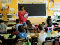 17/09/2008 ROMA LA SCUOLA IQBAL MASIH . LEZIONE IN UNA CLASSE DI III ELEMENTARE