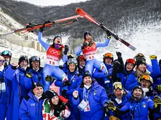 La squadra azzurra in festa per le medaglie di Goggia e Delago