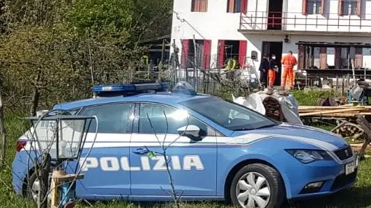 L’intervento di una volante a Sopracroda