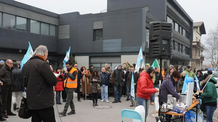 Alla sede del Bim la manifestazione acqua bene comune