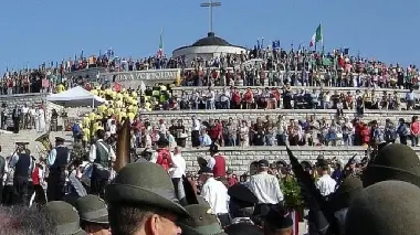 Domani il tradizionale pellegrinaggio fino al sacrario del Grappa