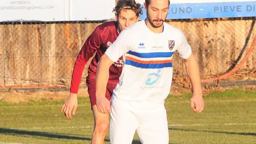 Gianmarco Brotto con la maglia del Fiori Barp