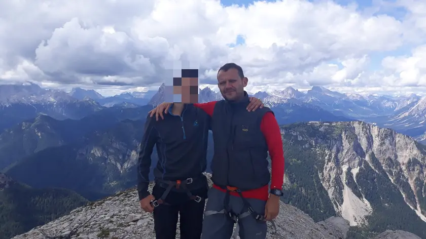 Mauro Bonin, a destra, grande appassionato delle montagne bellunesi
