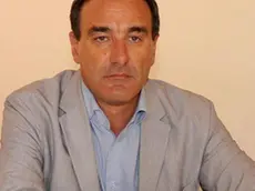 Belluno, 21 luglio 2010. In provincia la firma sull'accordo raggiunto per lo spostamento degli eletrodotti tra Il presidente di Terna, Il presidente della provincia e i sindaci di ospitale, perarolo, castellavazzo elongarone. Franco Roccon sindaco di cast - Roccon e Massaro