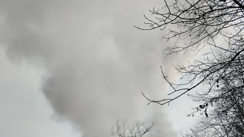 L'incendio scoppiato a Villabruna di Feltre