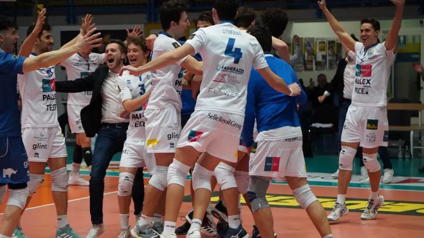 L'esultanza della Da Rold a fine gara