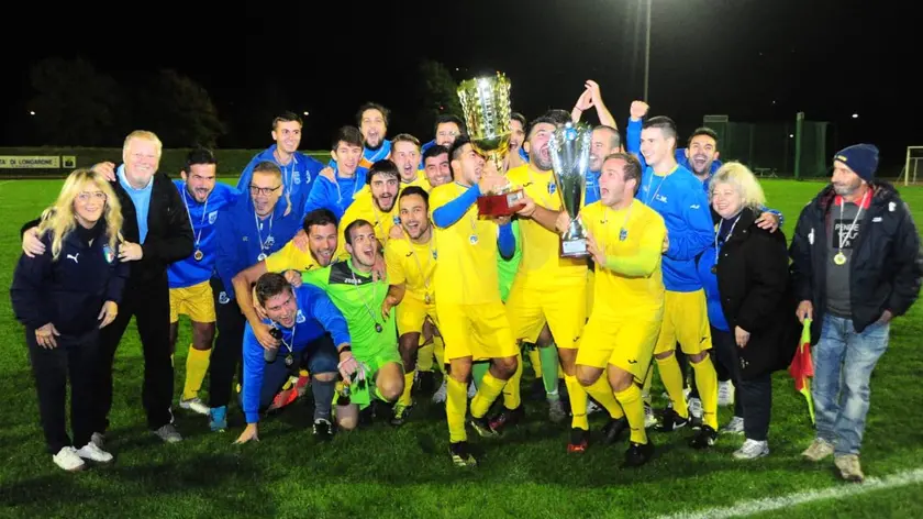 Il Sois in festa per la conquista della Suopercoppa