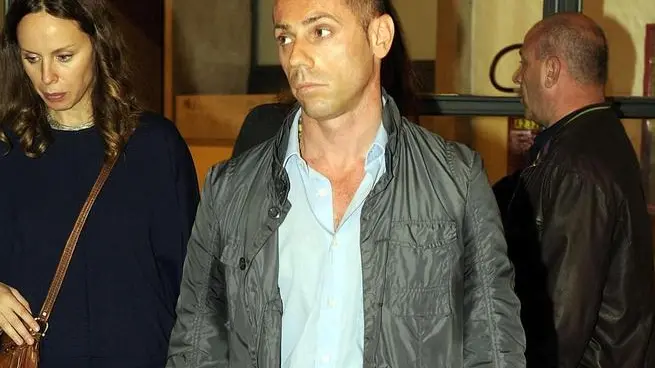 15 APR - Pietro Maso esce dal carcere; e' libero dopo 22 anni. Pietro Maso lascia il tribunale dopo l'udienza davanti al giudice di sorveglianza per l'affidamento in prova ai servizi sociali, Milano, 23 maggio 2012. ANSA / GIUSEPPE ARESU