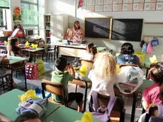 Il primo giorno di scuola per gli alunni dell'Istituto Comprensivo Padre Gemelli di Torino, 12 settembre 2011. ANSA / DI MARCO