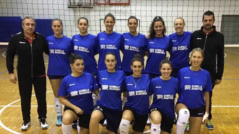 Il San Vitale Montecchio. Erica Andrich è l'ultima in basso a destra